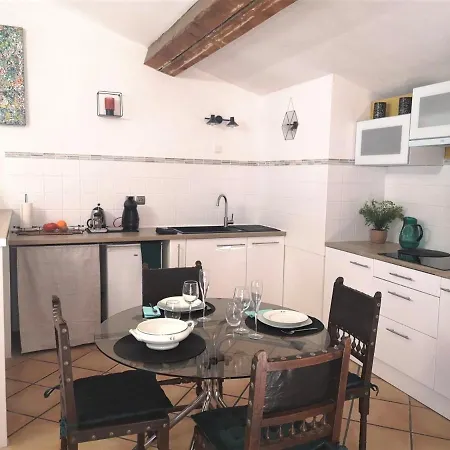 Vue Sur Les Toits * Pézenas